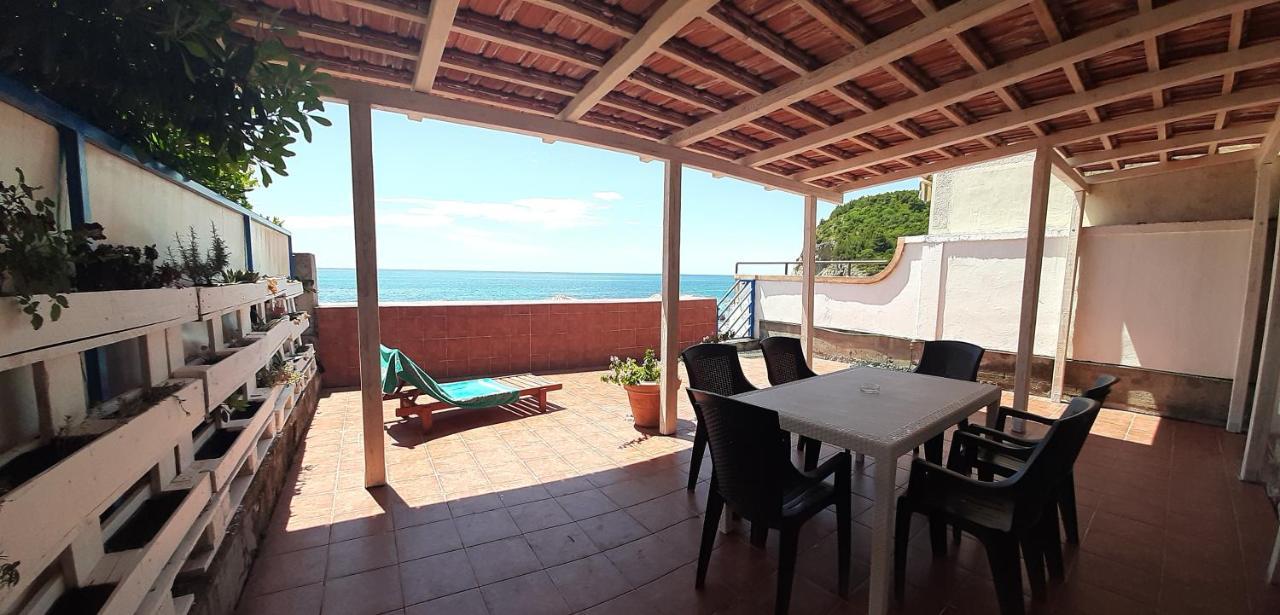 Beach House Buljarica Петровац Экстерьер фото
